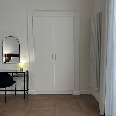 Domus Delia Luxury Apartment Naples Exterior photo