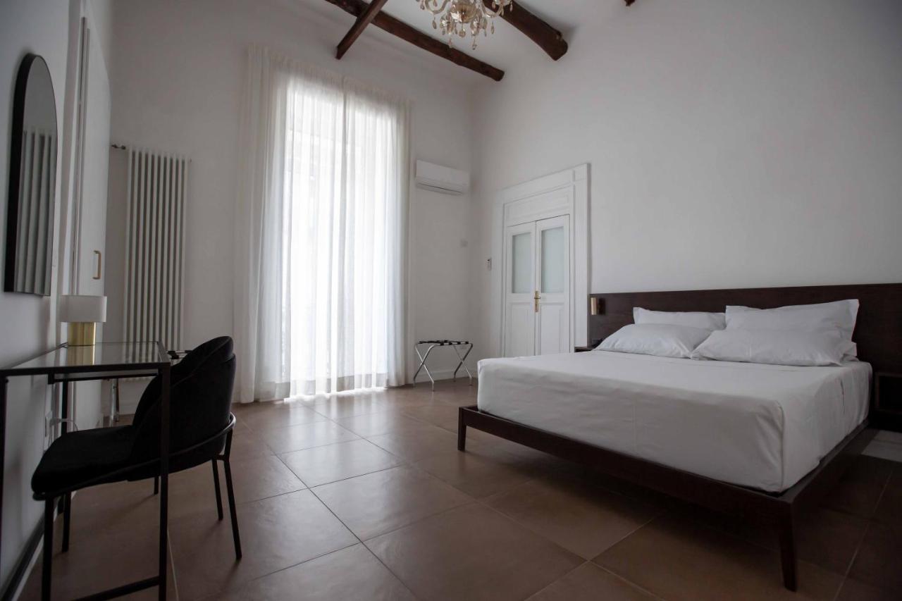 Domus Delia Luxury Apartment Naples Exterior photo