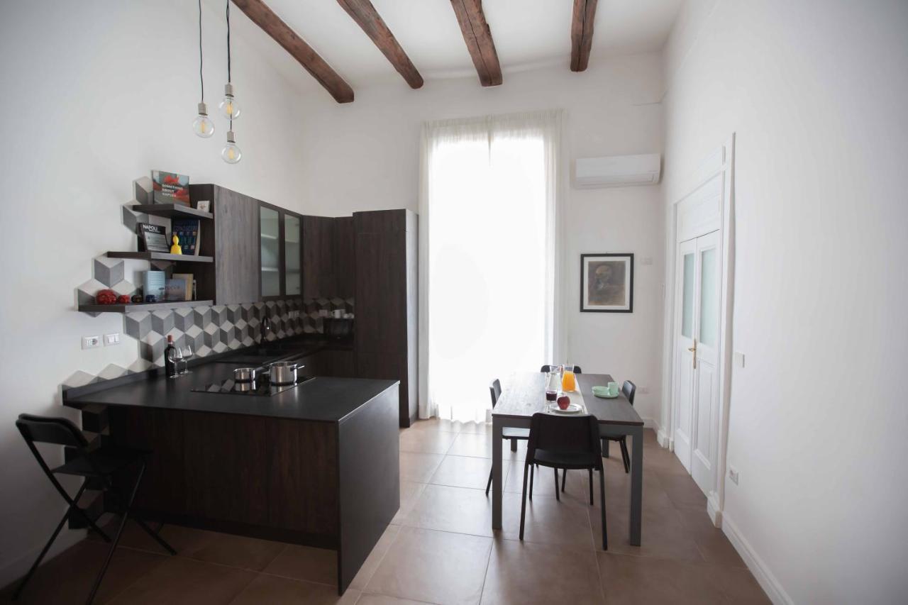 Domus Delia Luxury Apartment Naples Exterior photo