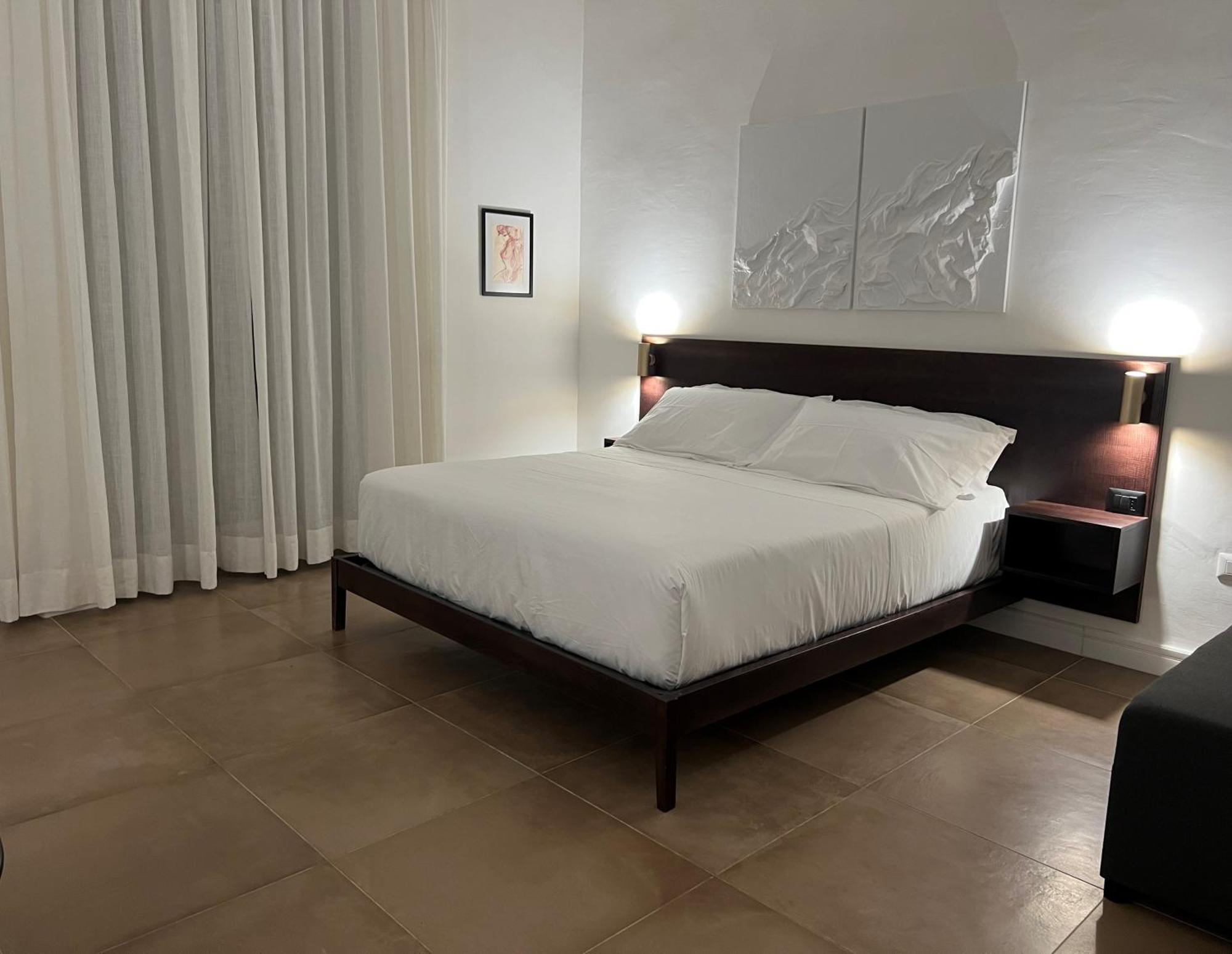 Domus Delia Luxury Apartment Naples Exterior photo